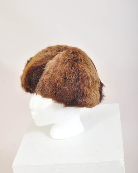 Vintage 90s real fur hat in brown