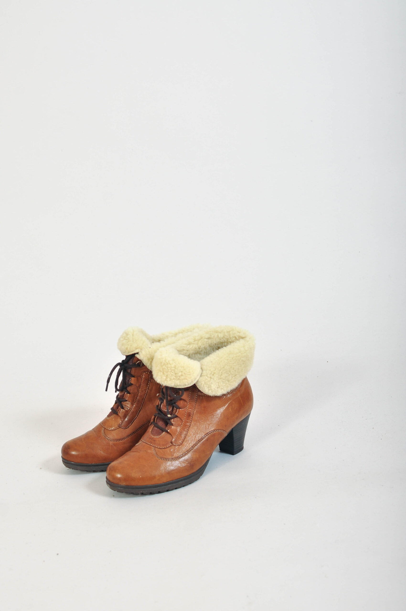 Vintage 00s Gabor Real Leather Ankle Boots | Size 4 1/5