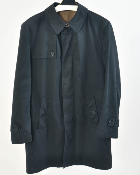 Vintage 00s trench coat in black