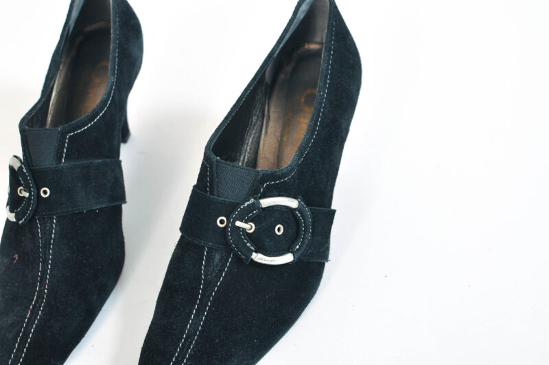 Vintage 00s suede leather shoes - Image 5