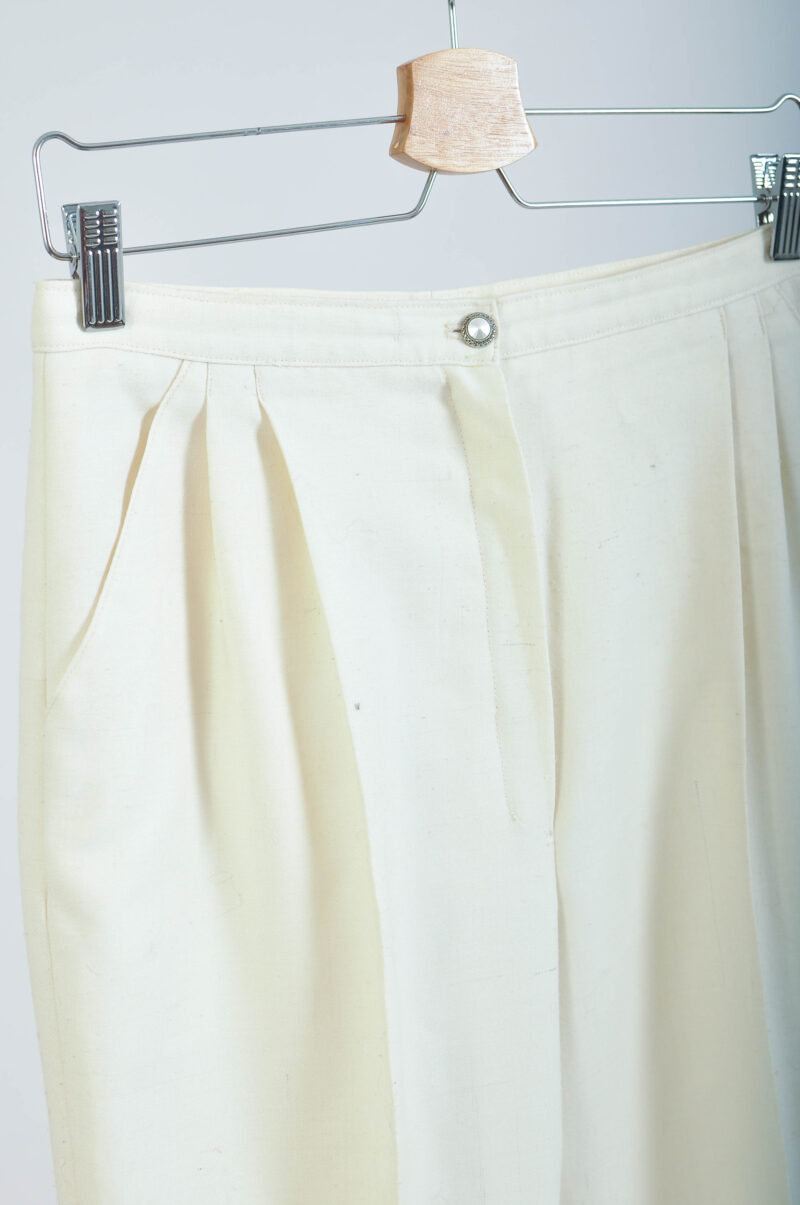 Vintage 90s mom trousers in white - Image 3