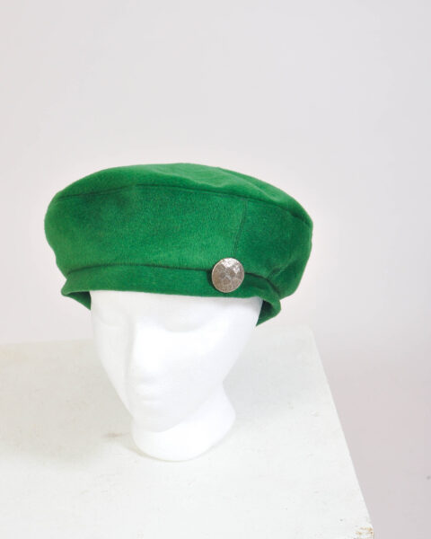 Vintage 00s handmade beret in green
