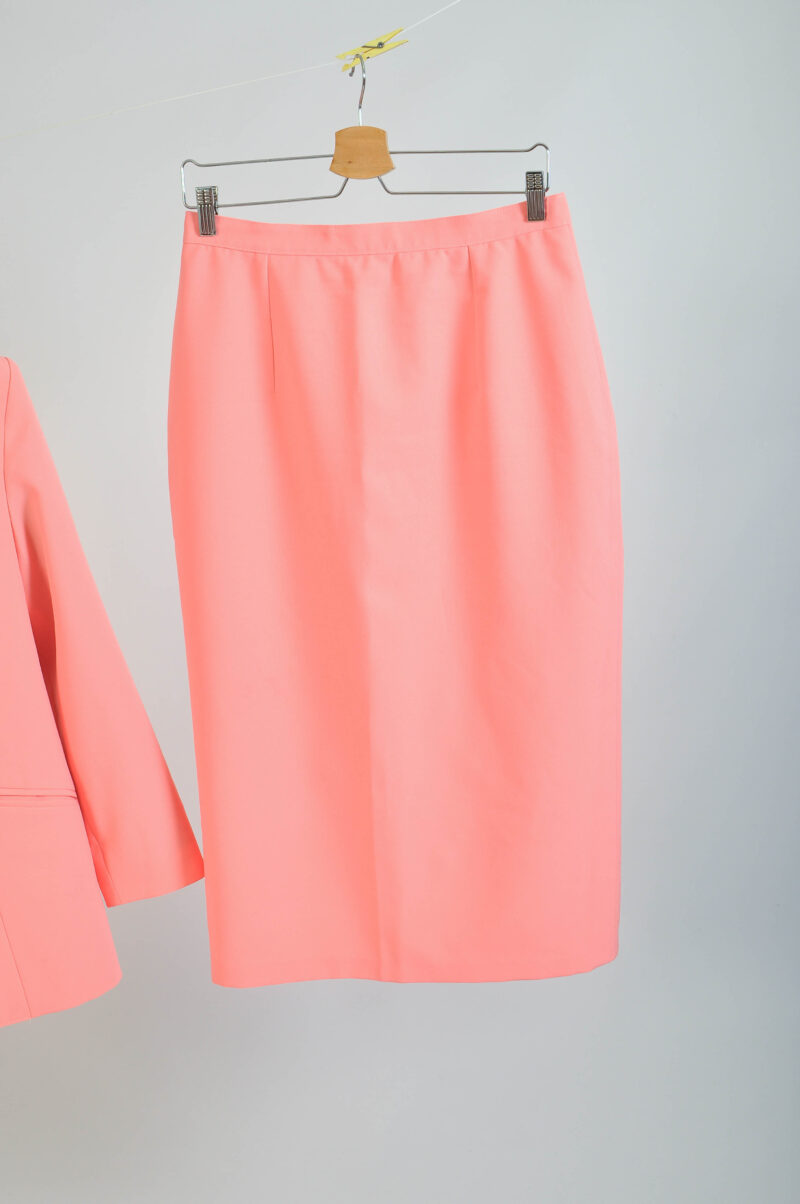 Vintage 90s skirt suitin pink - Image 4