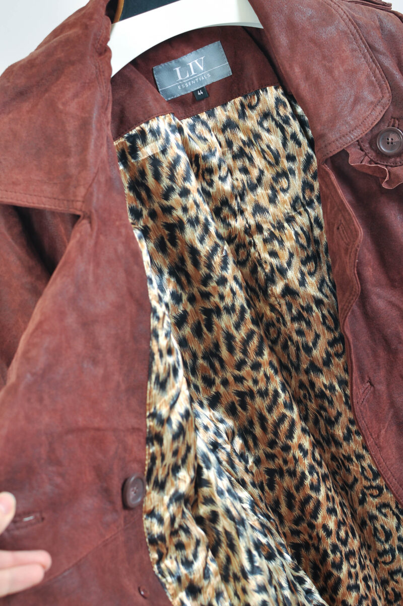 Vintage 00s suede leather coat in maroon - Image 3
