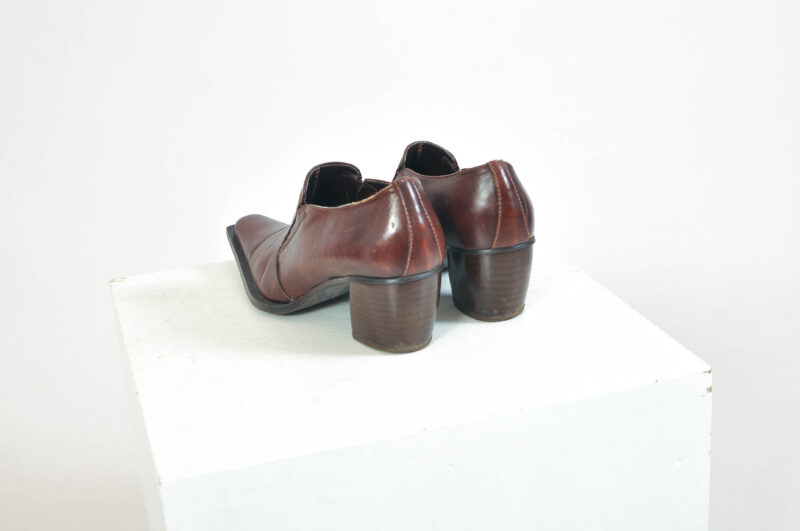 Vintage 00s real leather shoes in brown - Image 6