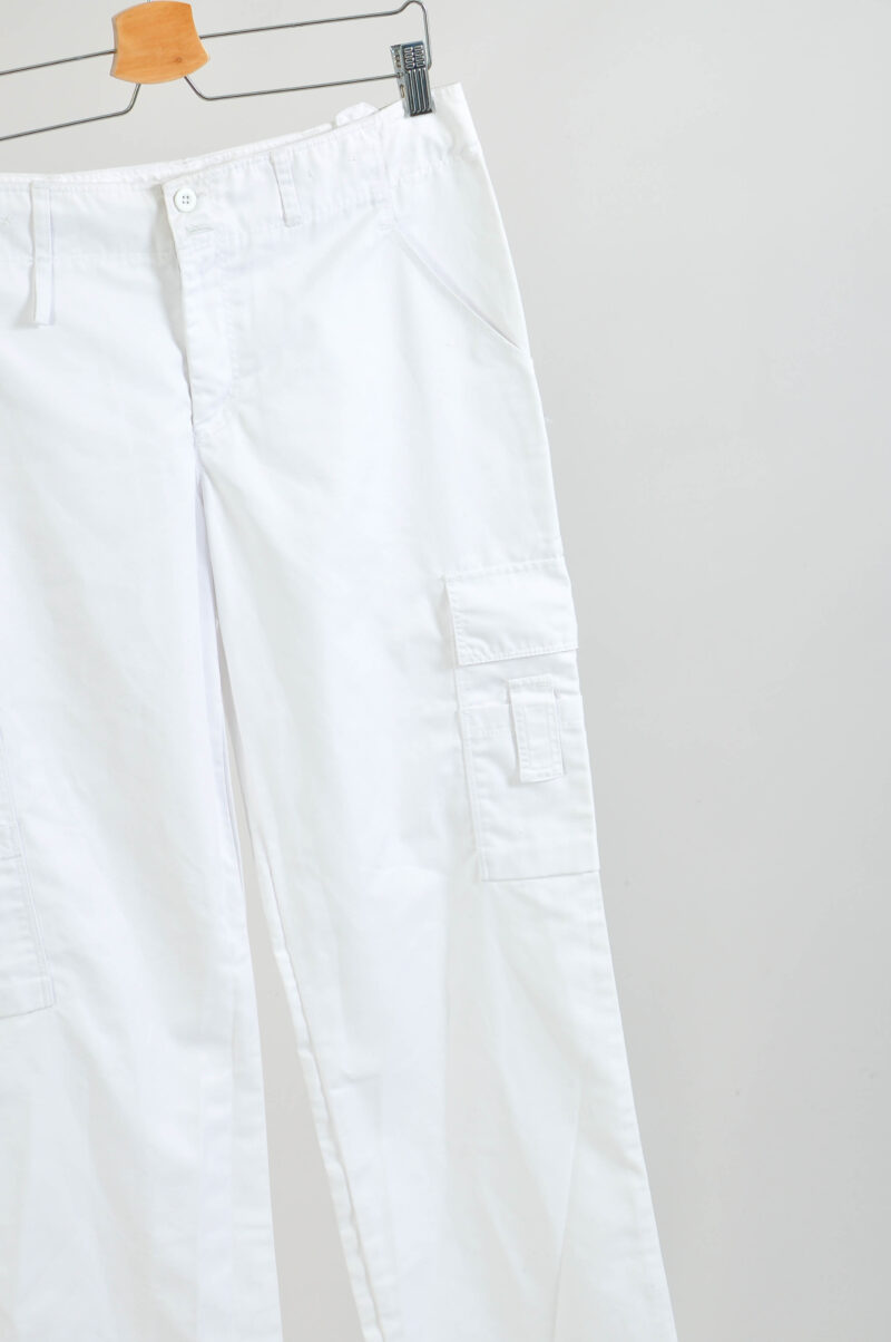 Vintage 00s cargo trousers in white - Image 3