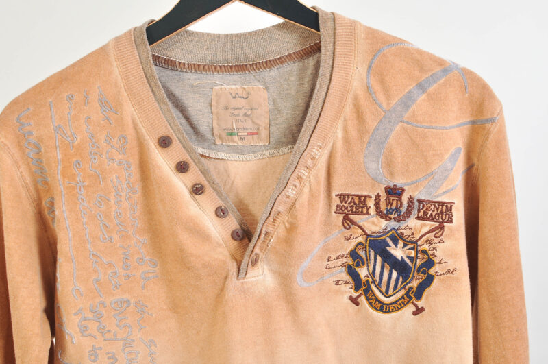 Vintage 00's Beige Long Sleeve T-Shirt - Image 3