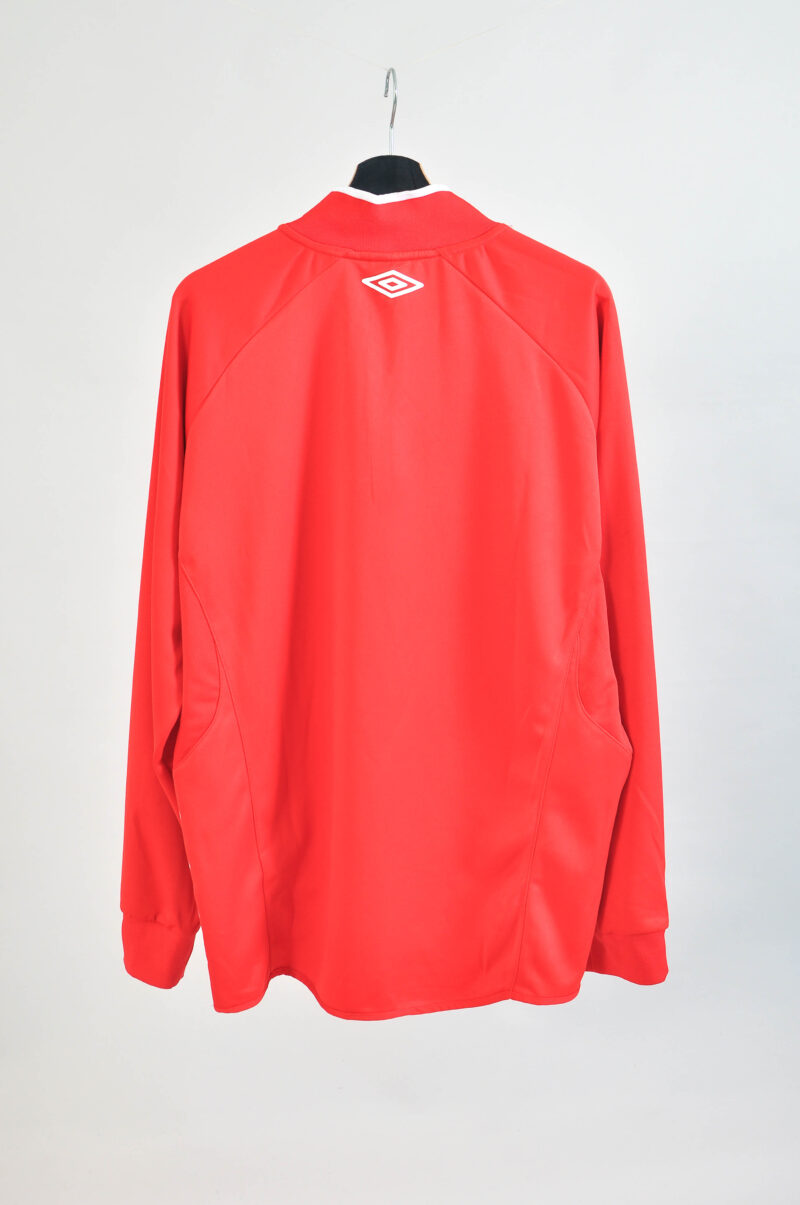 Vintage 00's Umbro 1/4 Zip Sweatshirt in Red - Image 6