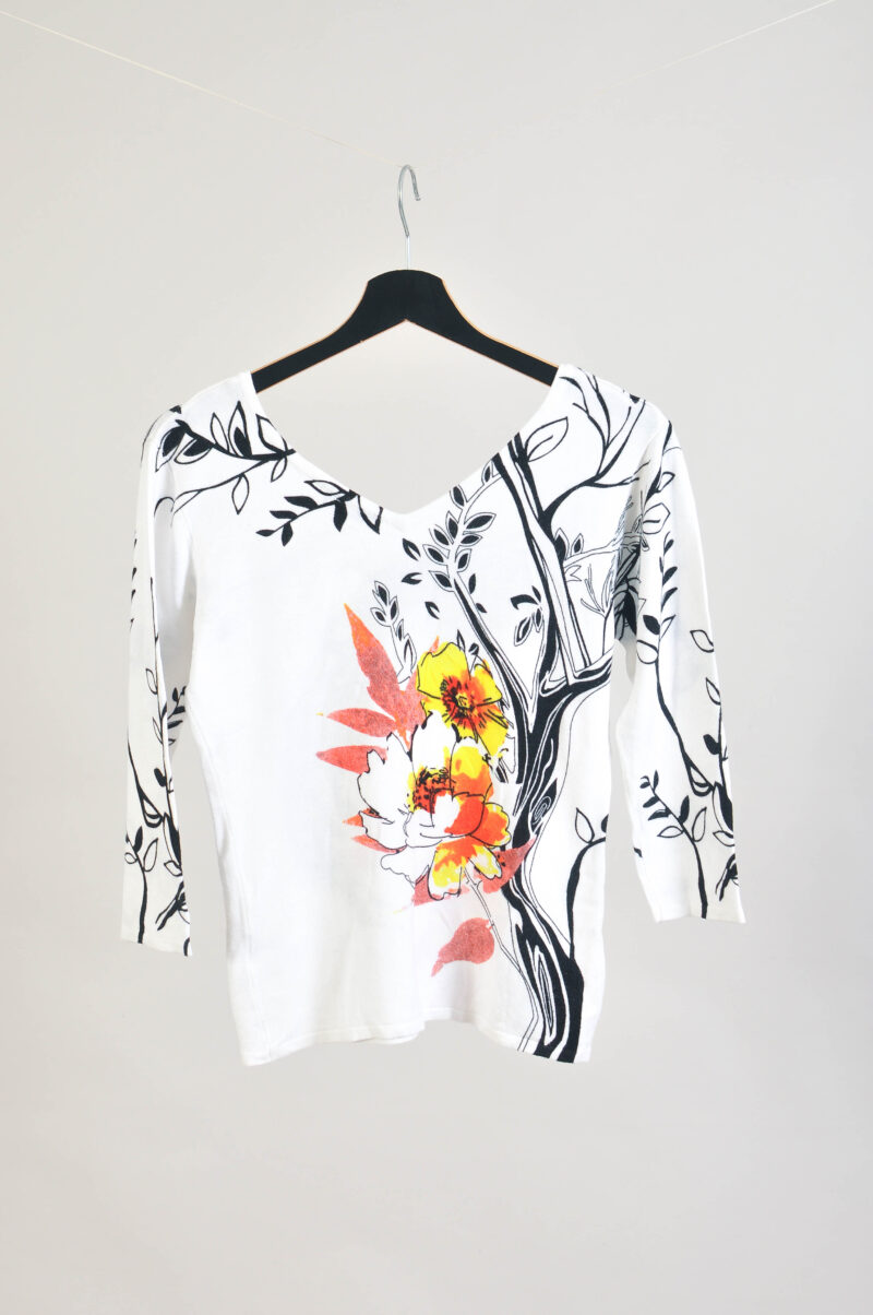 Vintage 00s V-Neck Top by Milano – Size 36/38 S-M Fit - Image 4