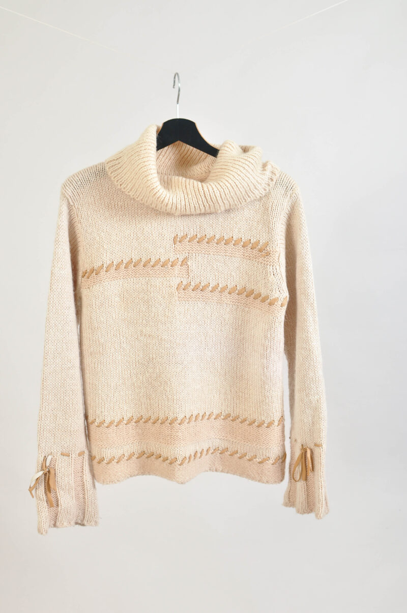 Vintage 00s Beige Turtleneck Jumper with Leather Details | S-M