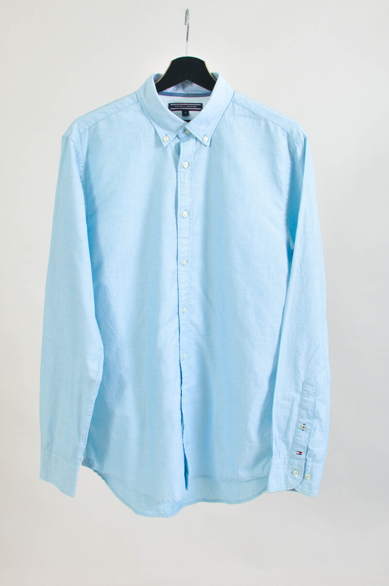 Vintage 00s Tommy Hilfiger Light Blue Shirt Size M