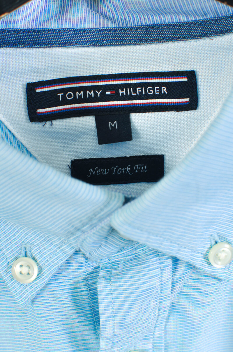 Vintage 00s Tommy Hilfiger Light Blue Shirt Size M - Image 4