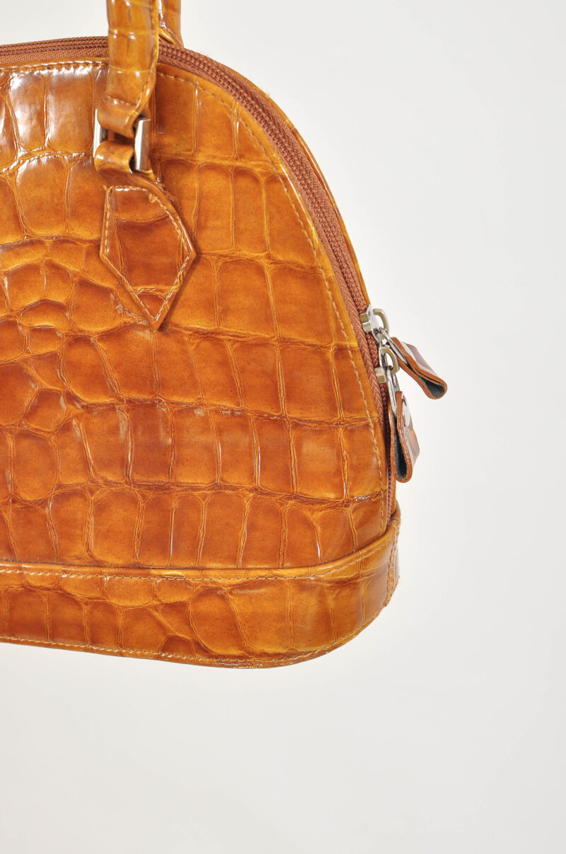Vintage 00s Y2K Handbag | Small Shoulder Bag in Light Brown - Image 3