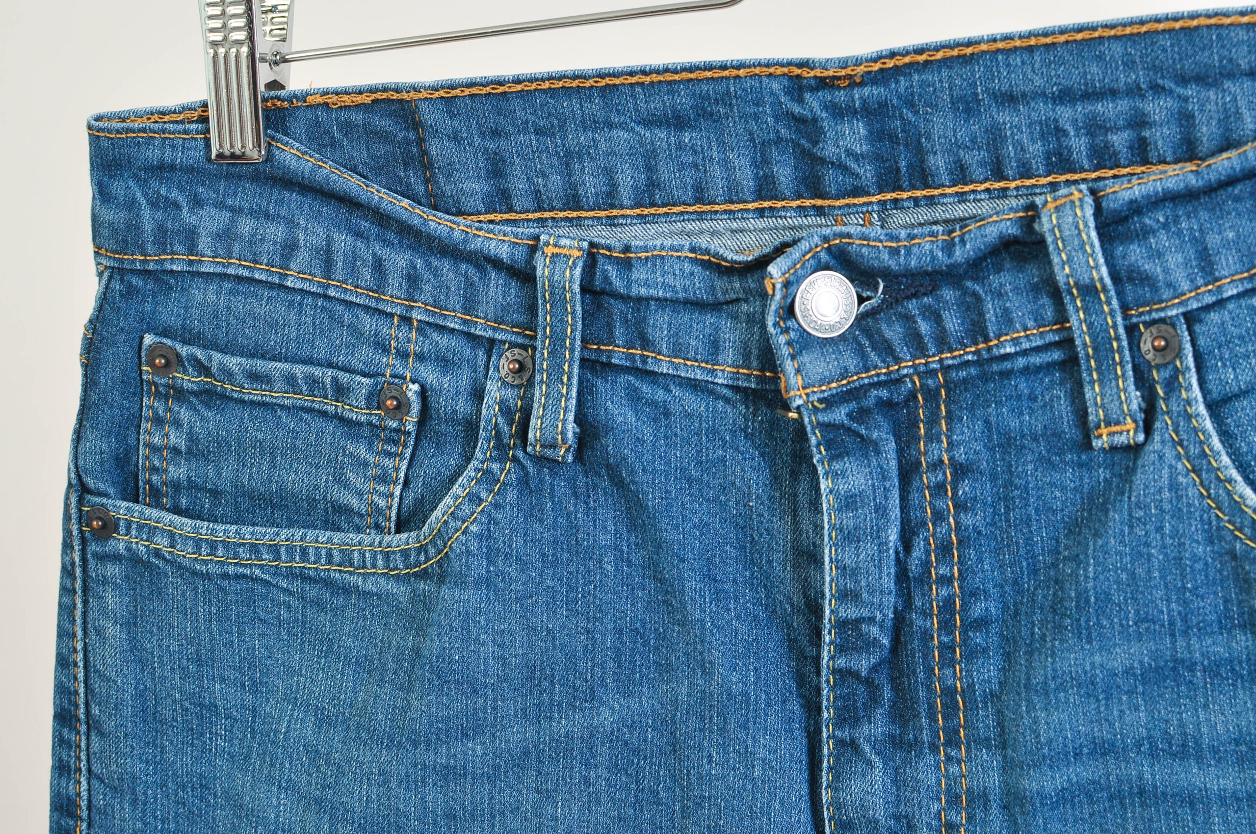 Vintage 00s Levi’s 502 Jeans – Blue Denim, Size 33/30 - Image 3