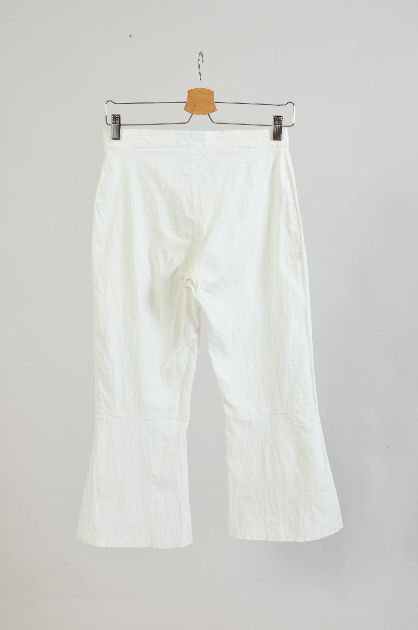 Vintage 00s White Flare Capri Trousers M – Y2K Sister Point - Image 4