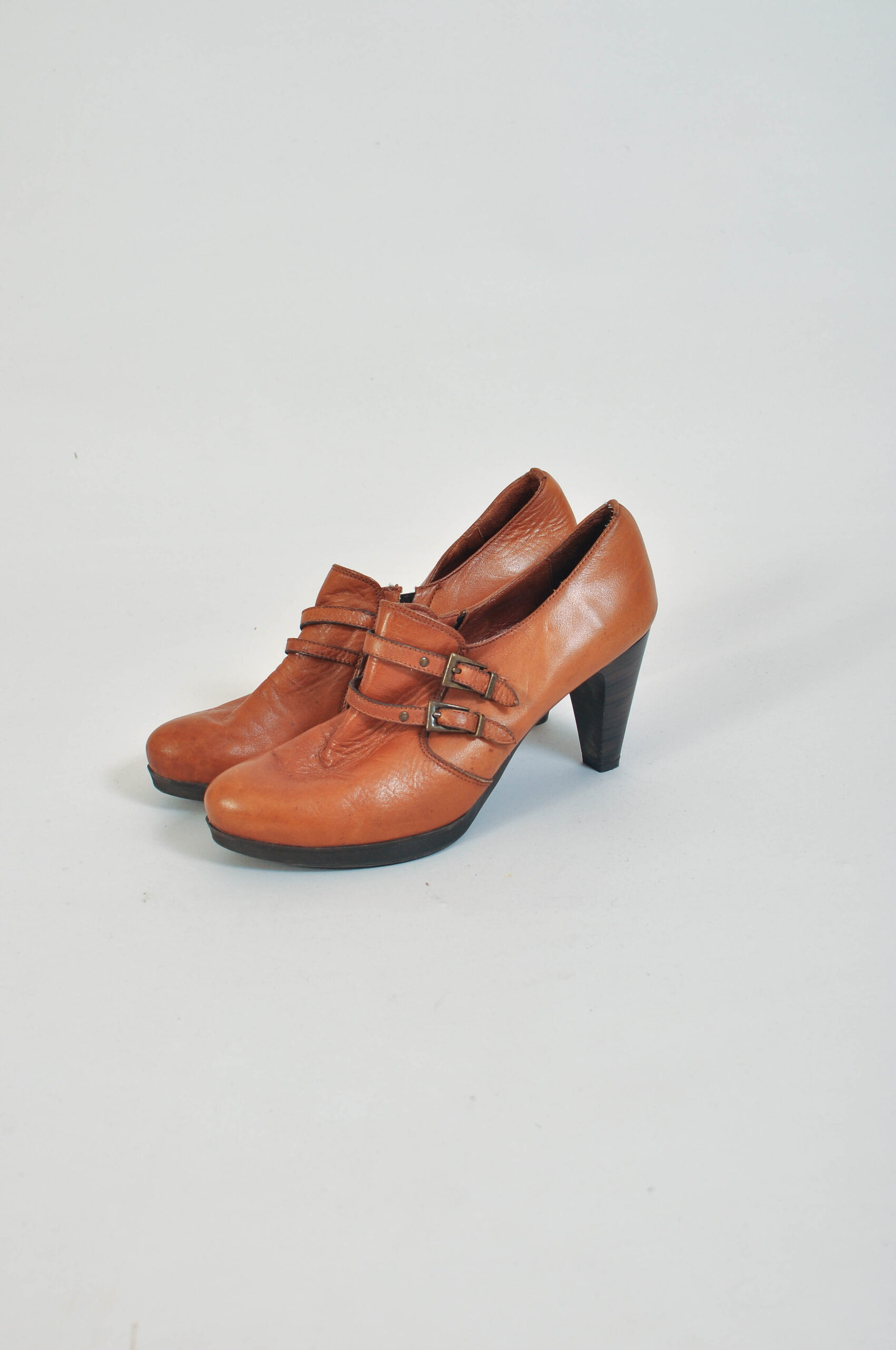 Vintage 00s Brown Leather Heels by Hispanitas – Size 41