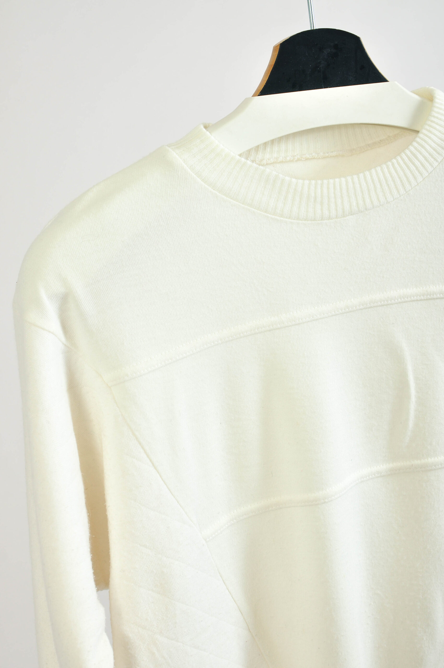 Vintage 80s White Sweatshirt | Minimalist Retro Jumper | S - Image 3