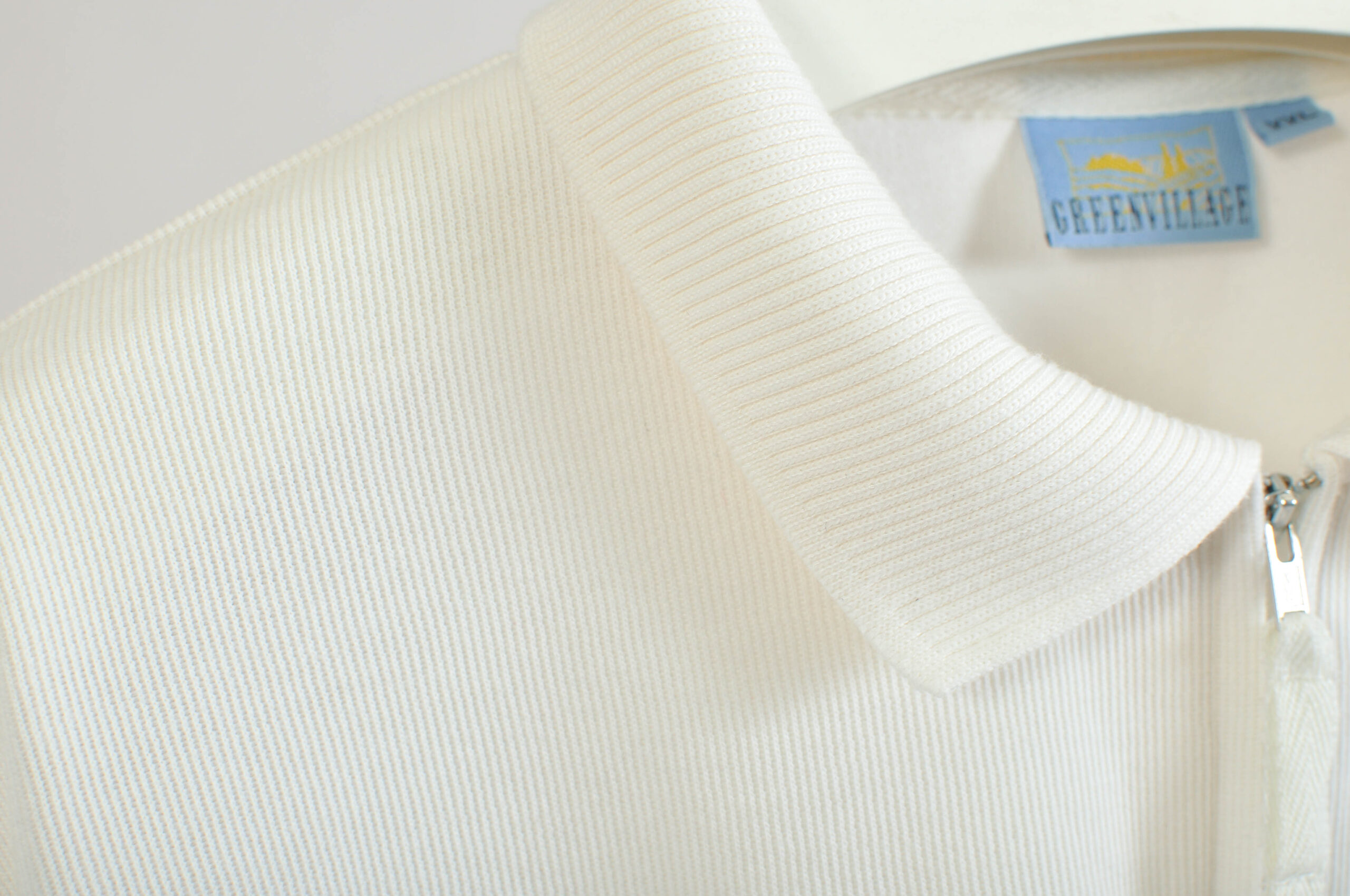 Vintage 90s White Polo Sweatshirt | XXL | Green Village - Image 4