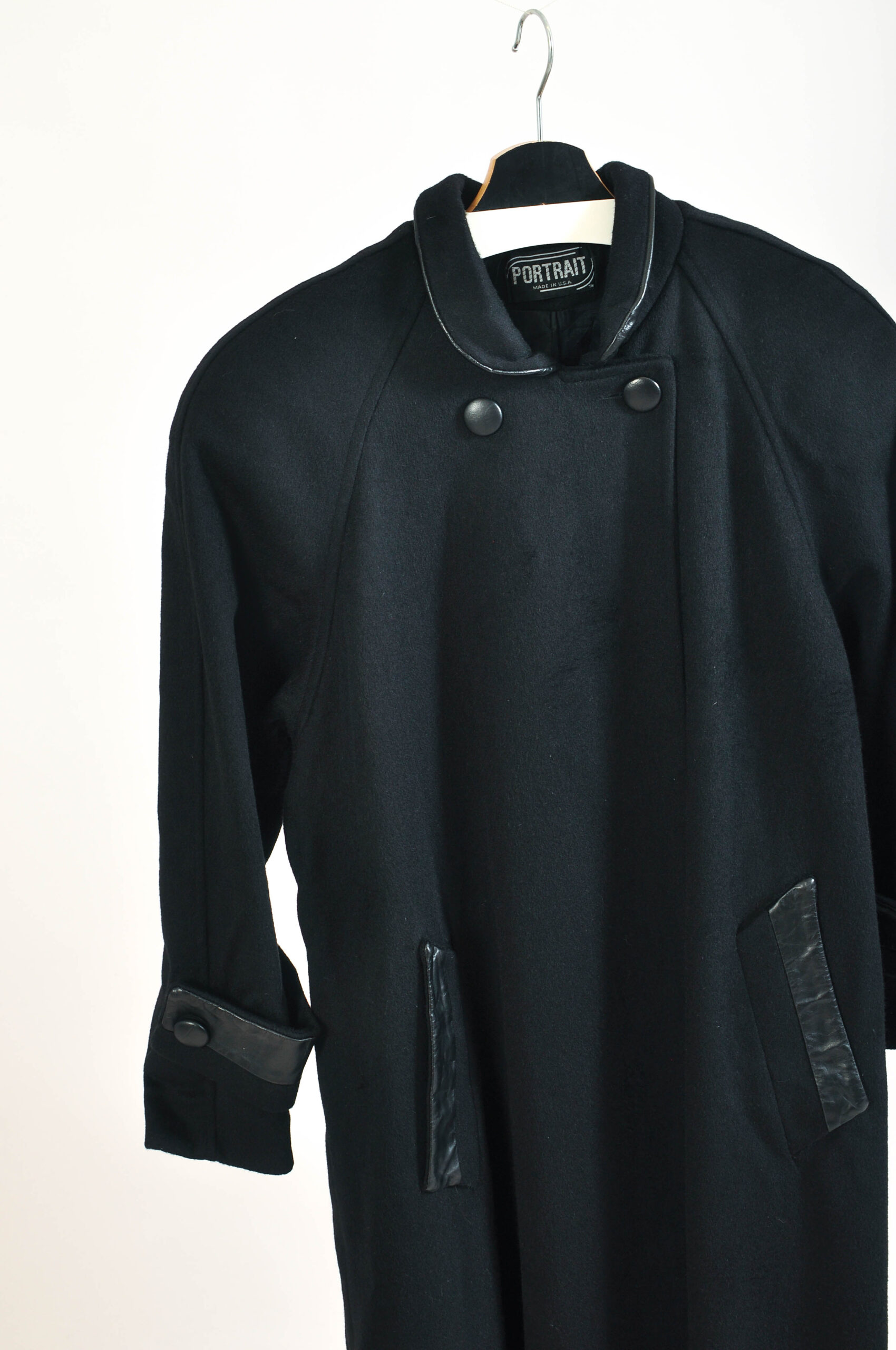 Vintage 80s Black Maxi Wool Coat – Loose Fit – M/L - Image 3