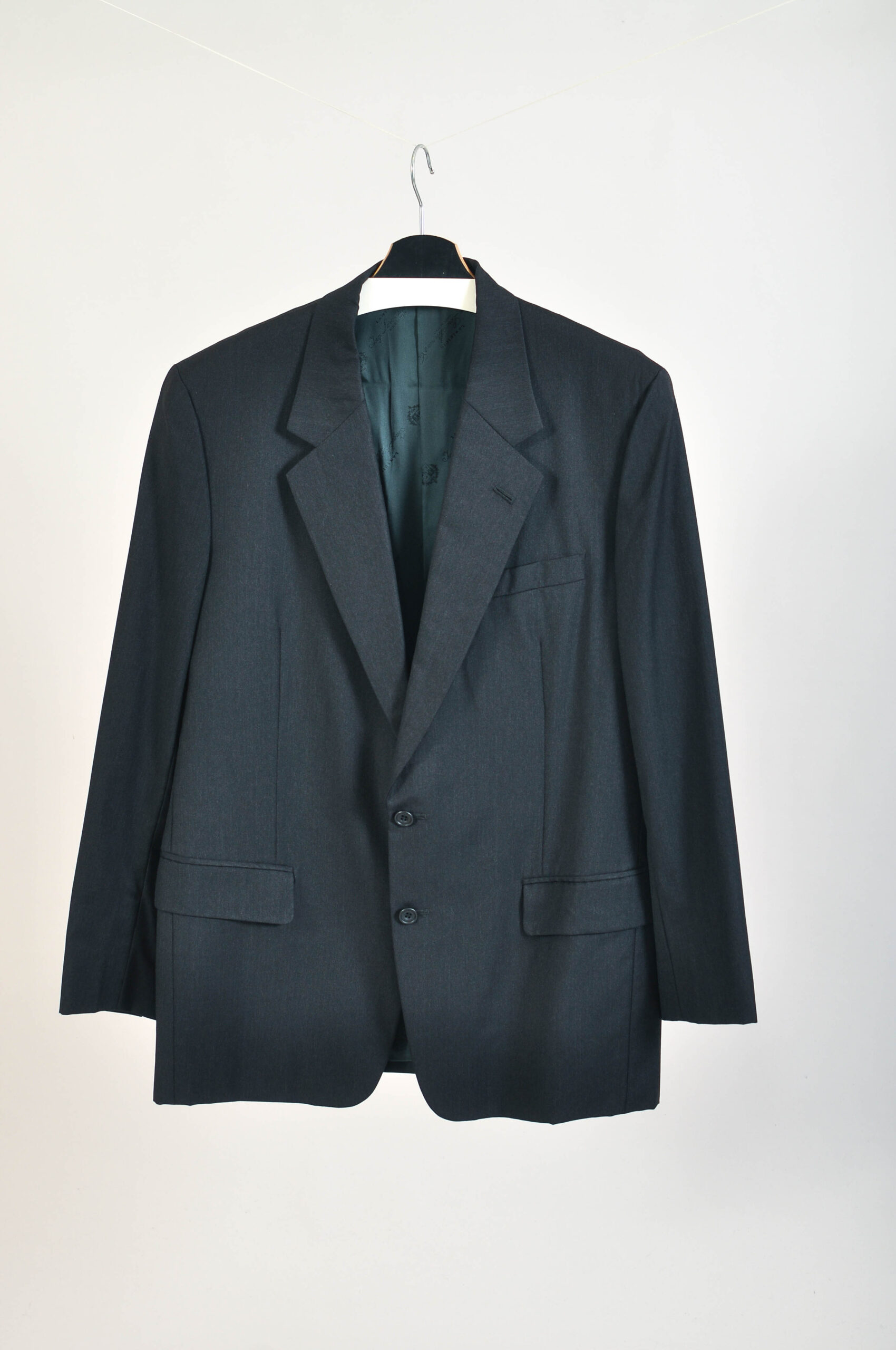 intage 00s Dark Grey Suit Kawa Tailors – L Fit – - Image 3