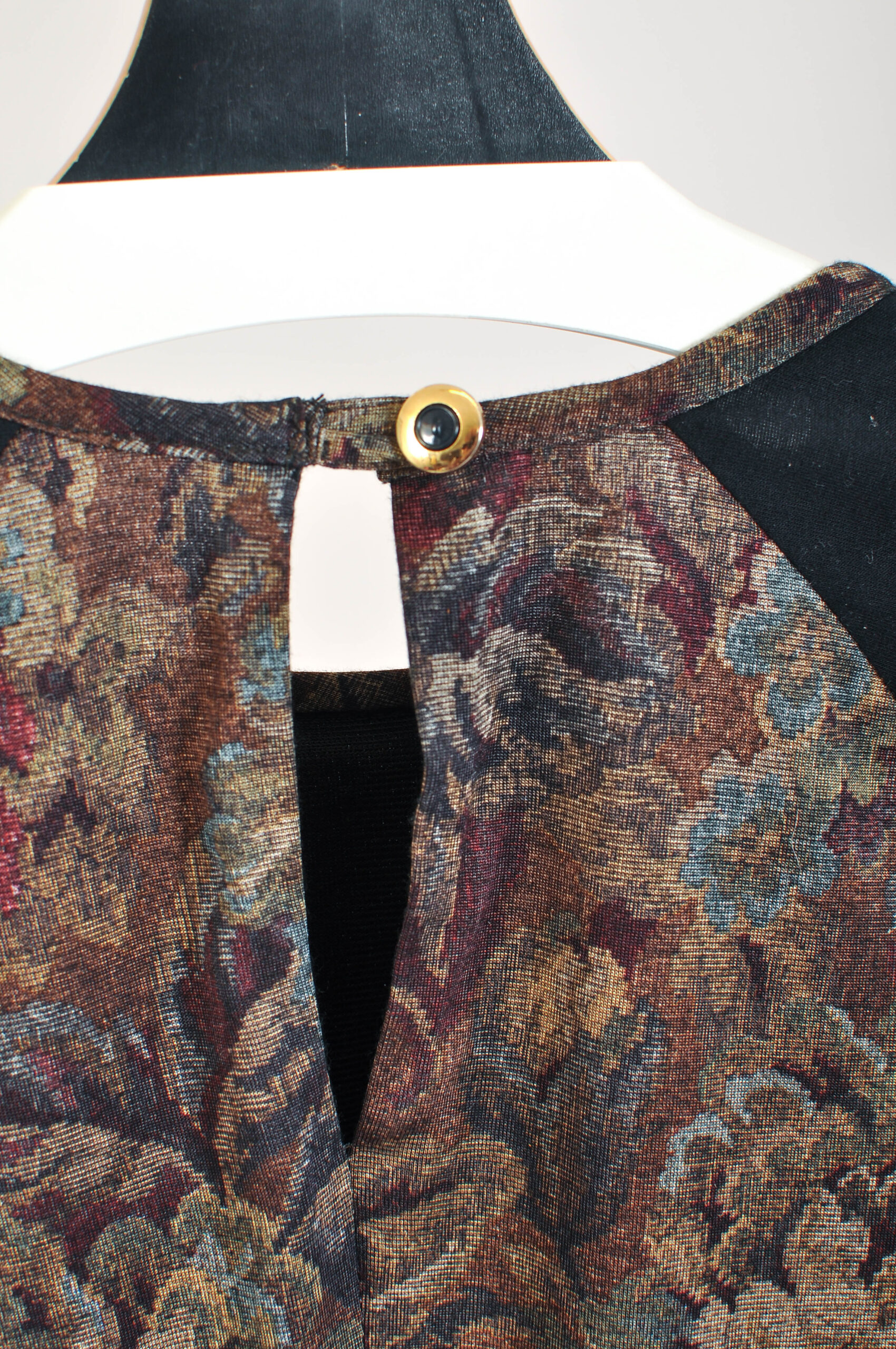 Unique Handmade Vintage Dress – XS/S – High Quality Cotton - Image 6