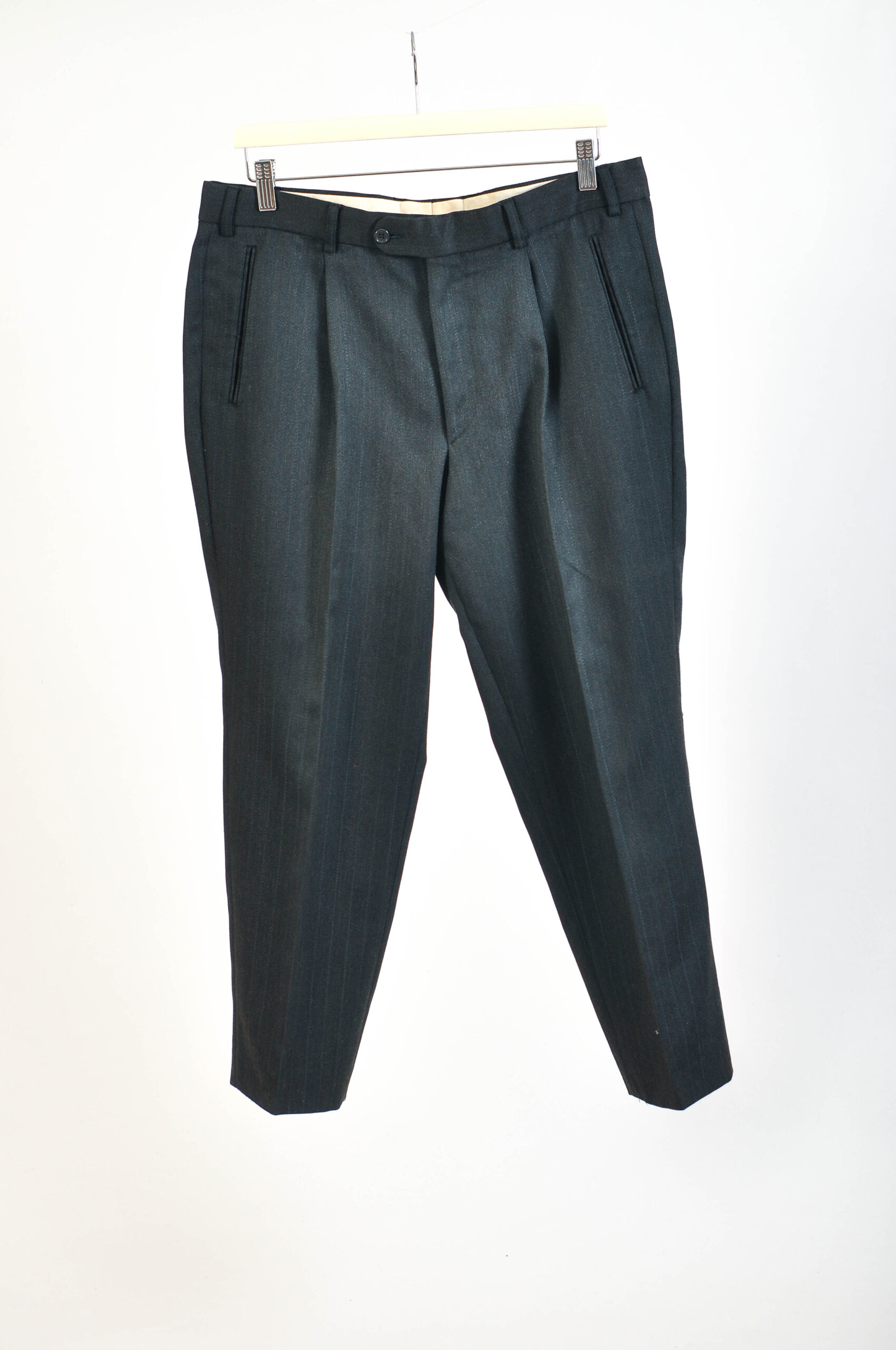 Vintage 90s Dark Grey Three-Piece Suit Lorenzo – L (Short) - Image 8