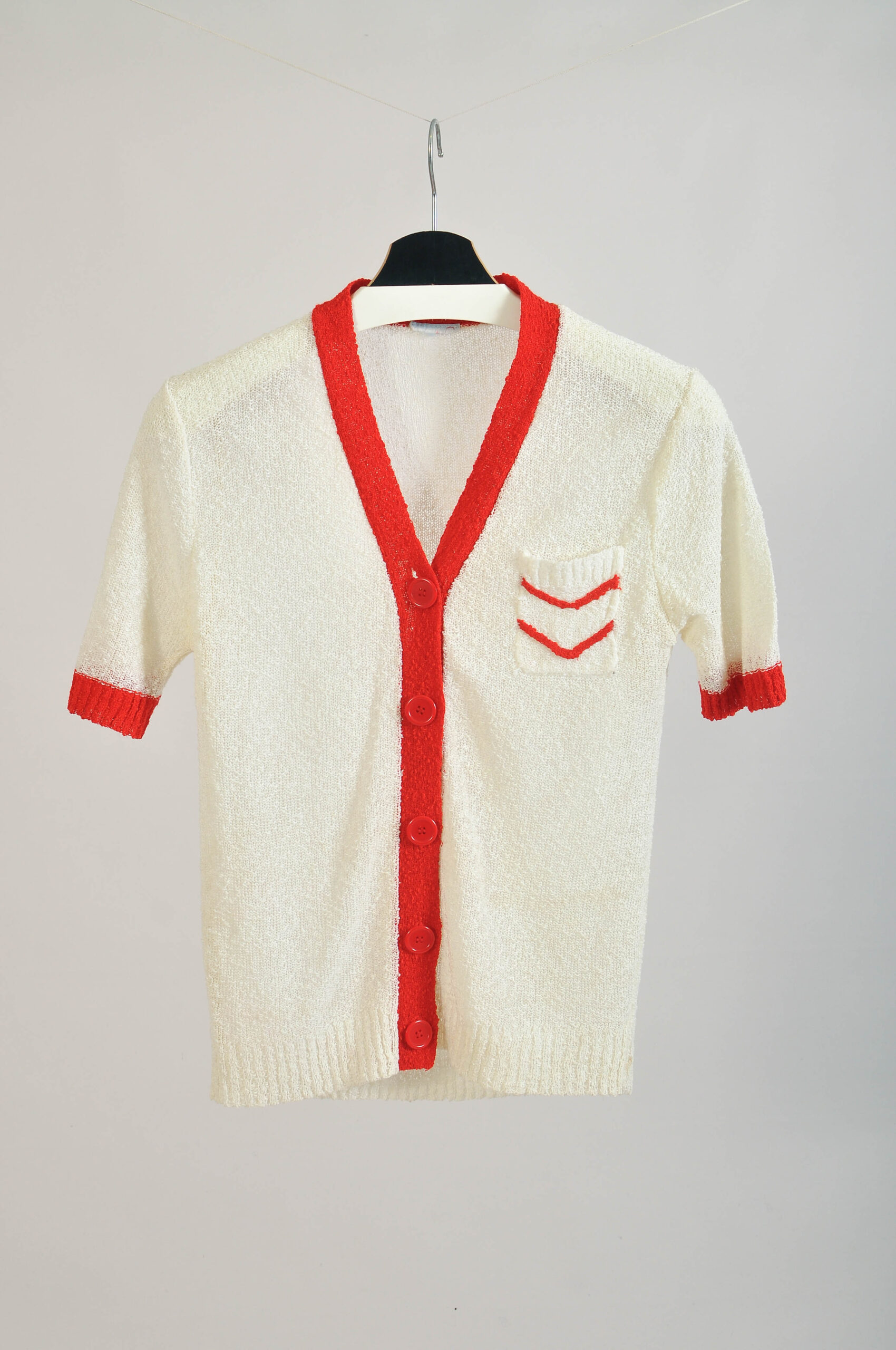 Vintage 70s White & Red Blouse | S/M | Retro Pattern