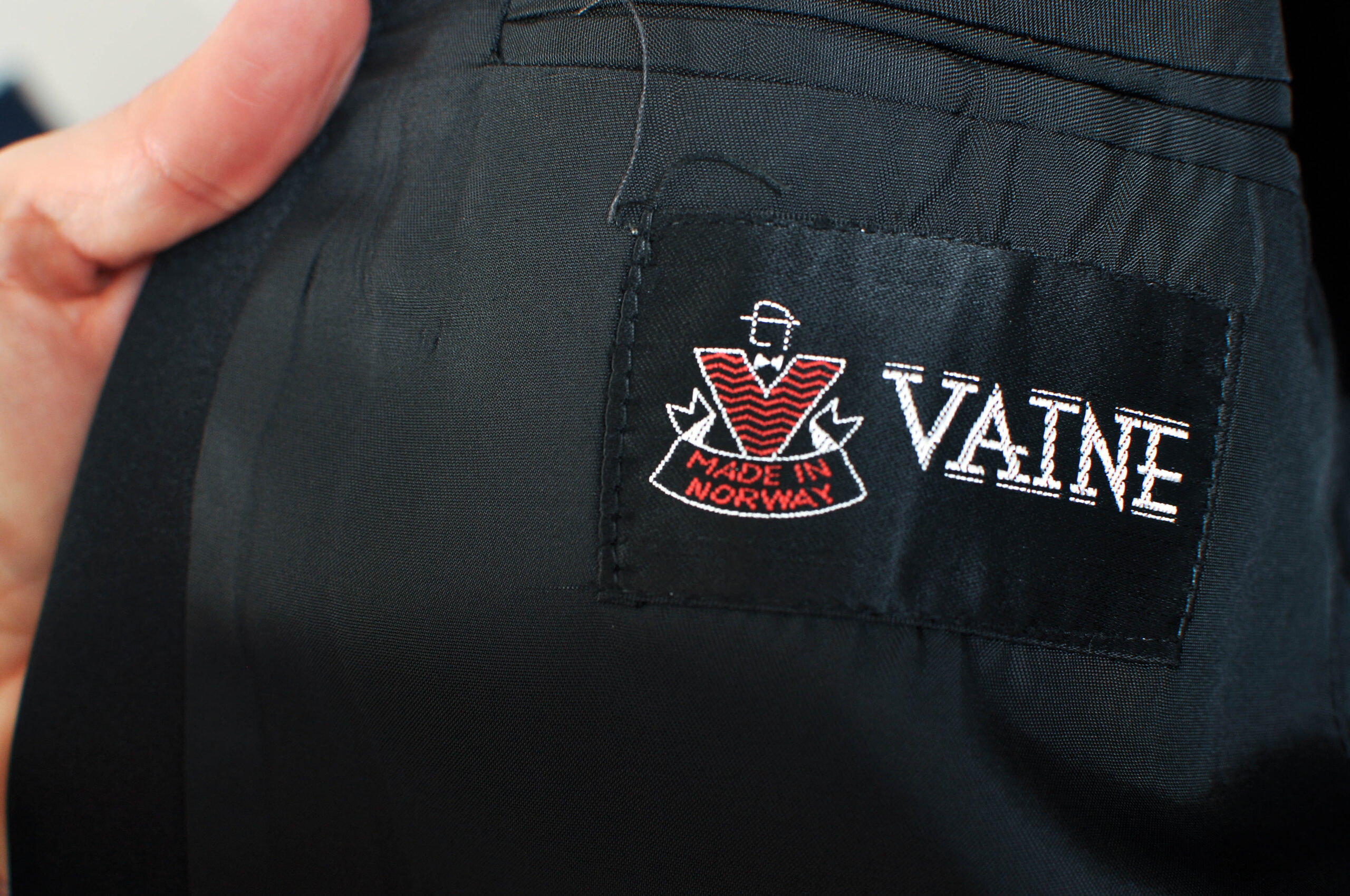 Vintage 70s Gallant by Marifa Navy Tuxedo | L | 100% Wool - Image 7