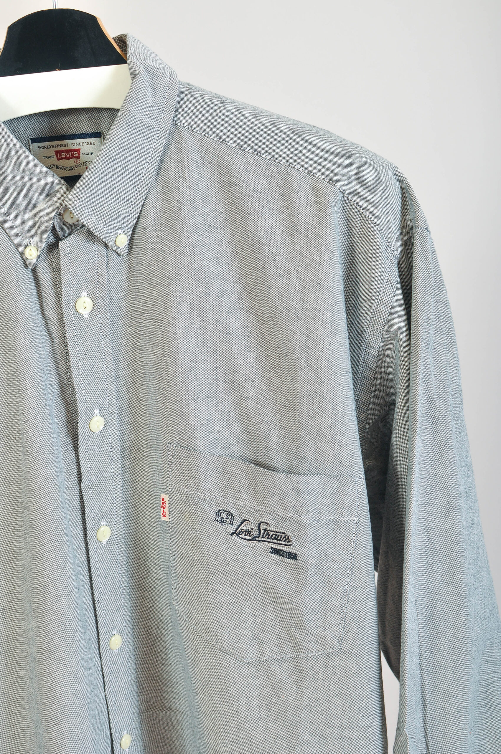Vintage 00s Levi’s Oversized Shirt | Size L | 100% Cotton - Image 3