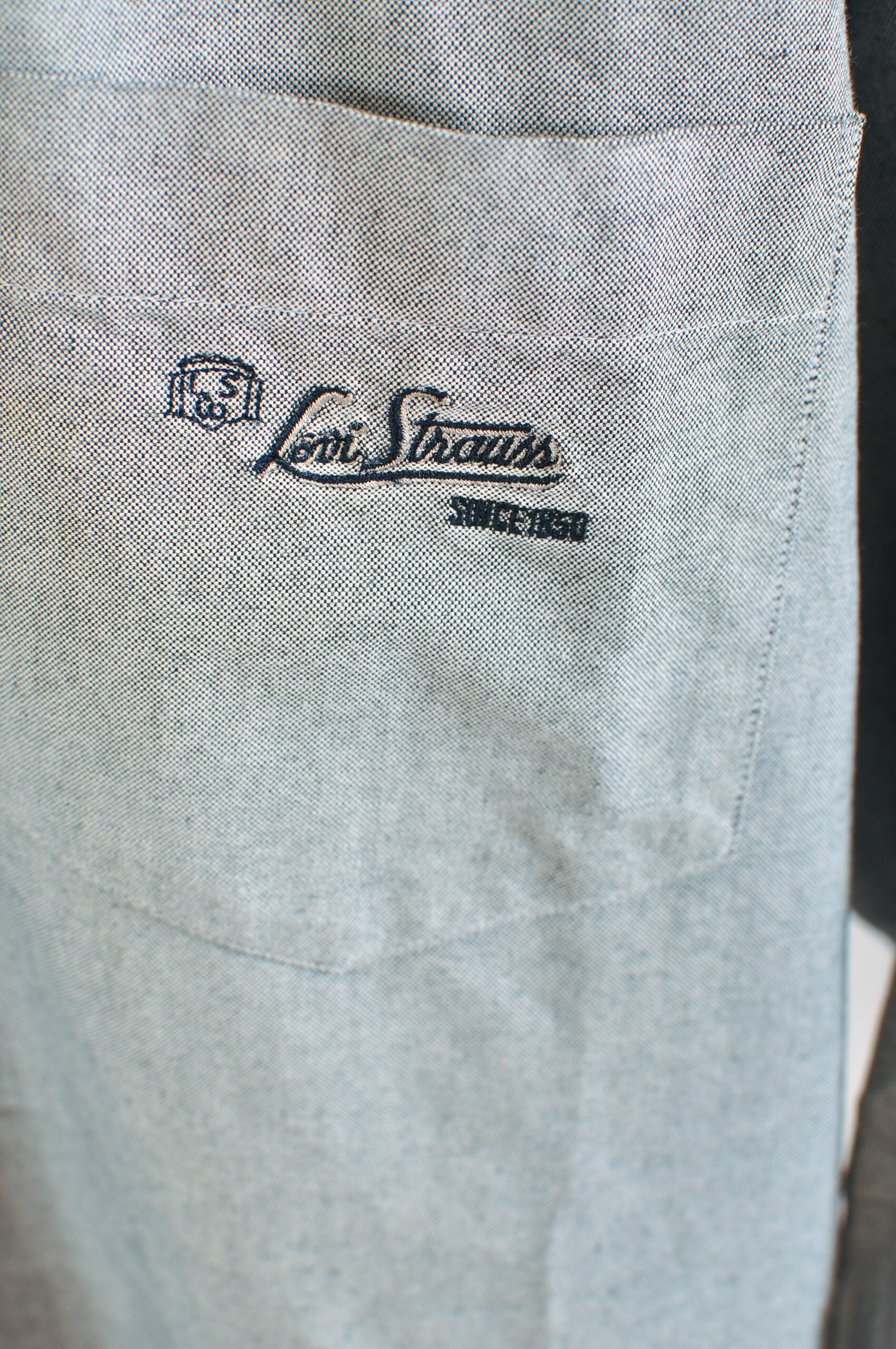 Vintage 00s Levi’s Oversized Shirt | Size L | 100% Cotton - Image 4