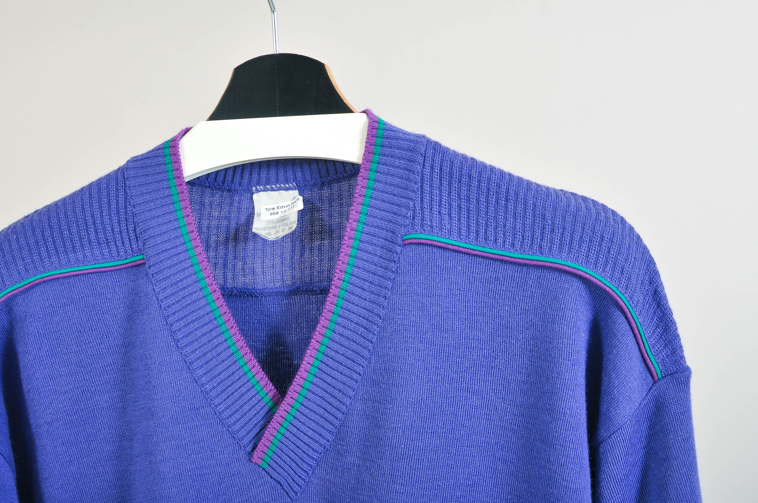 Vintage 90s V-Neck Jumper Marco | Size M - Image 3