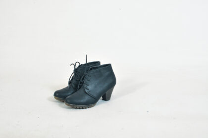Vintage Y2K Rieker Real Leather Ankle Boots – Size 36