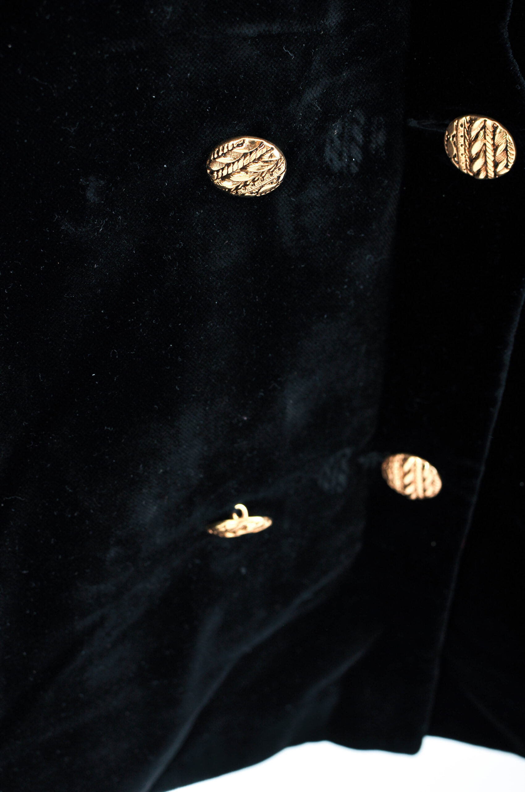 Vintage 90s Double Breasted Black Velvet Jacket – XL - Image 4