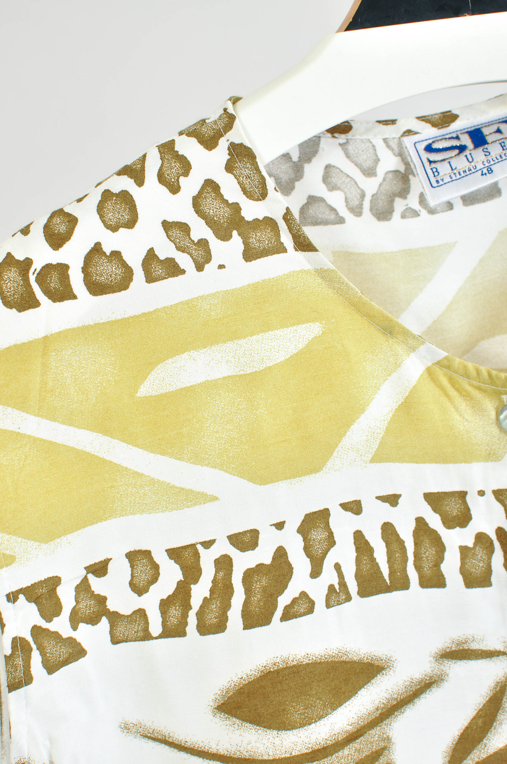 Vintage 90s Stenau Collections Abstract Print Blouse – XXL - Image 4