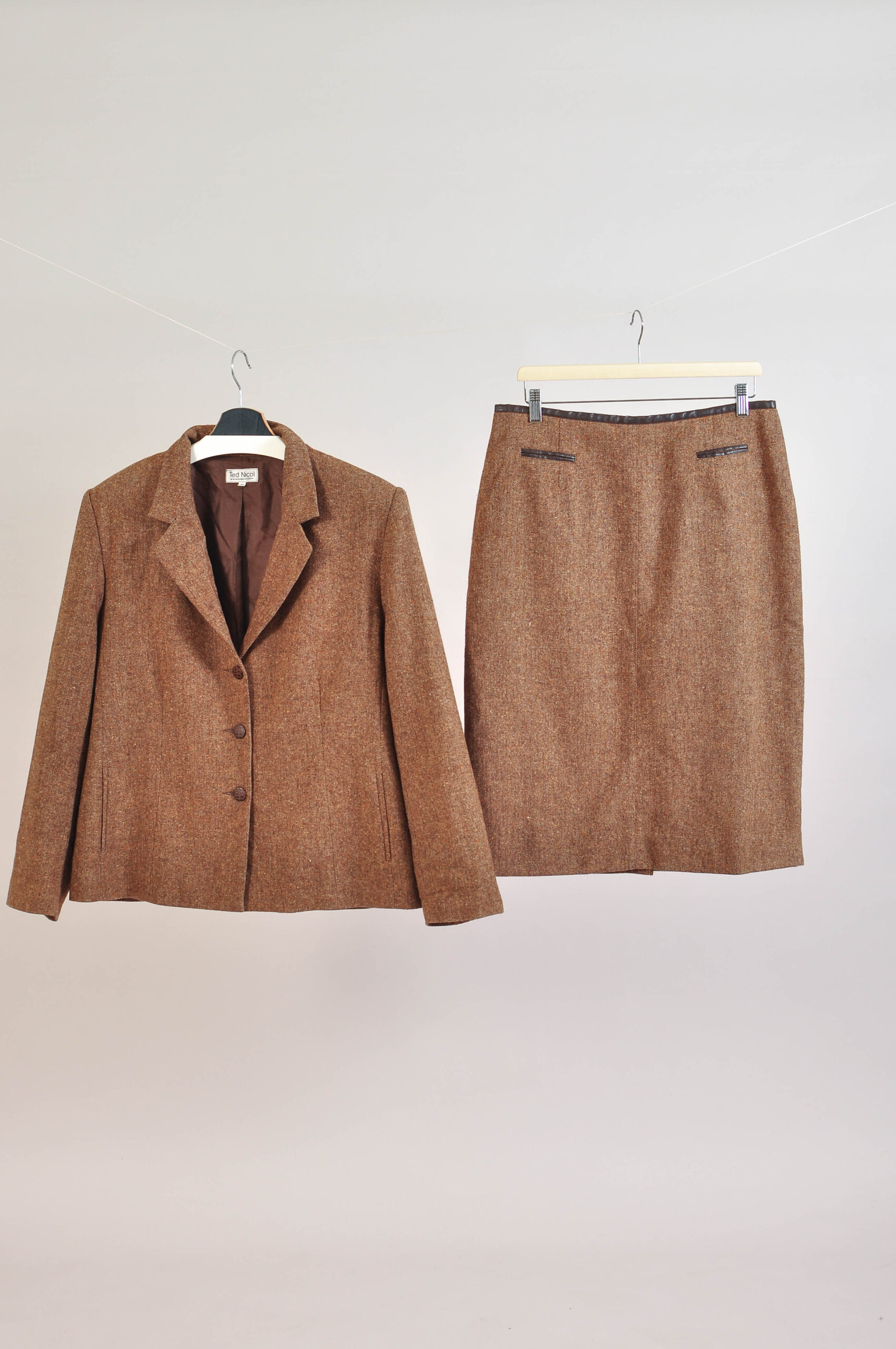 Vintage 00s Ted Nicol Brown Skirt Suit – XL