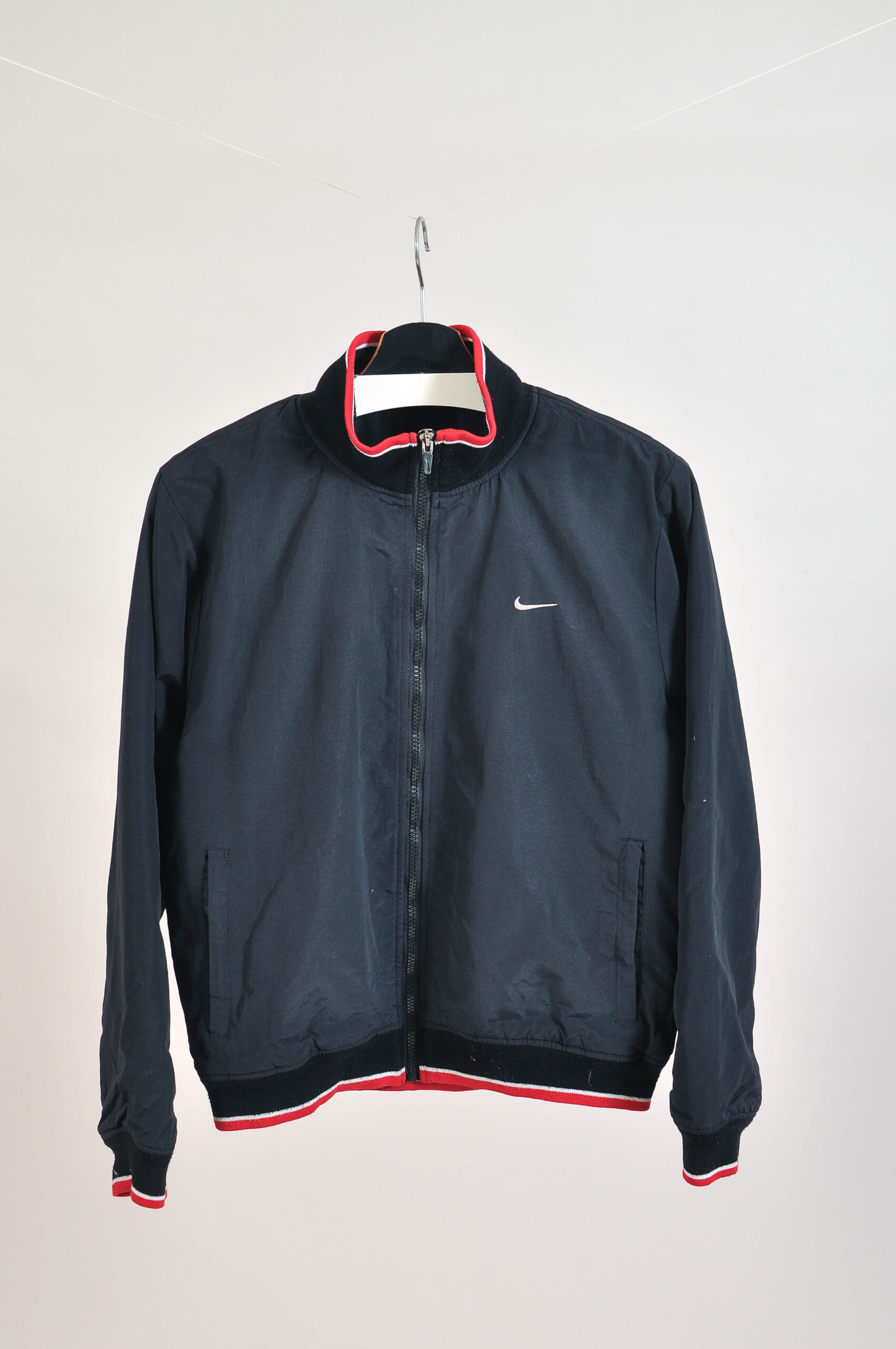 Vintage 00s Nike Black Bomber Jacket – L