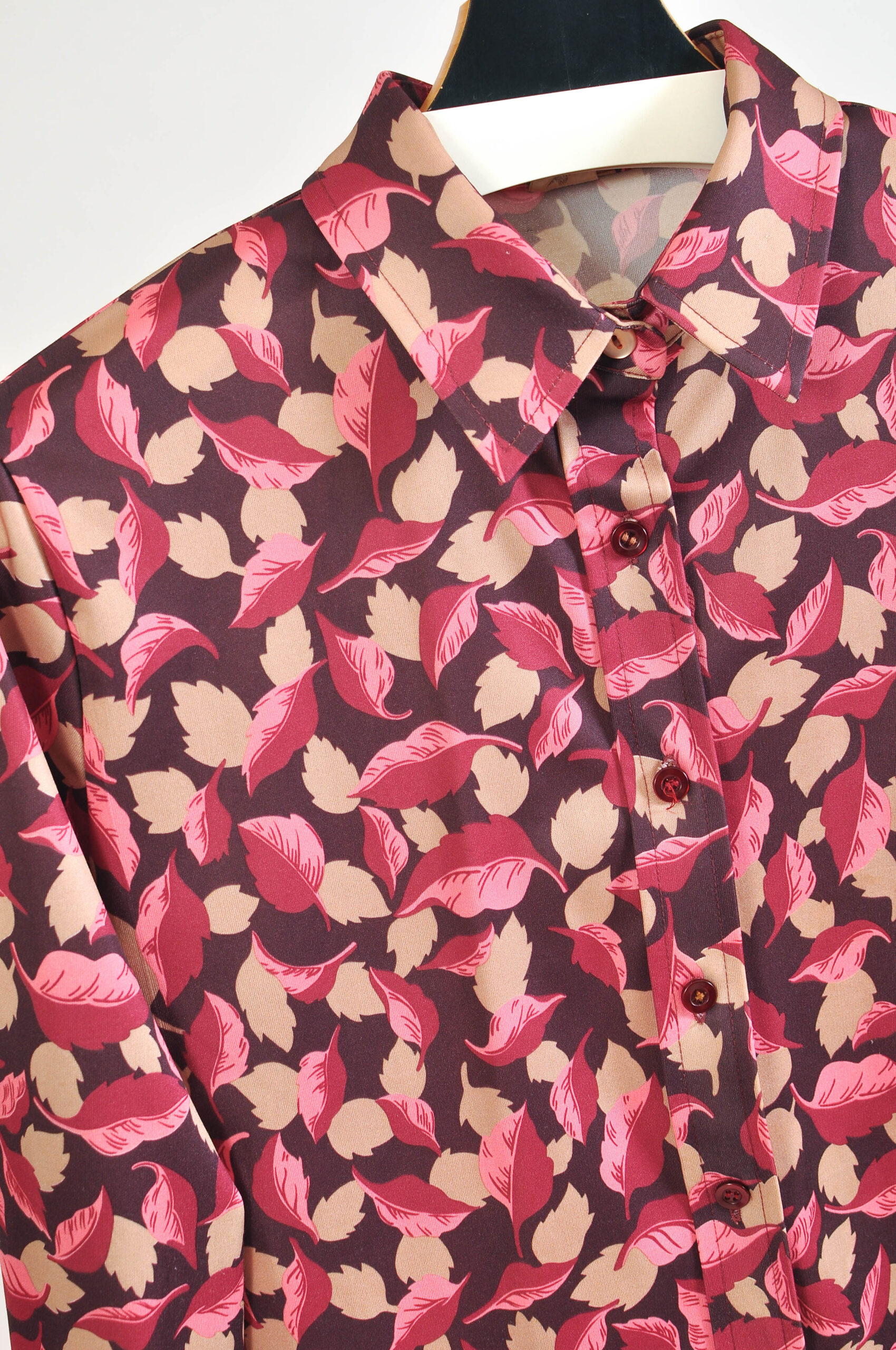 Vintage 90s Leaf Print Shirt – L - Image 3