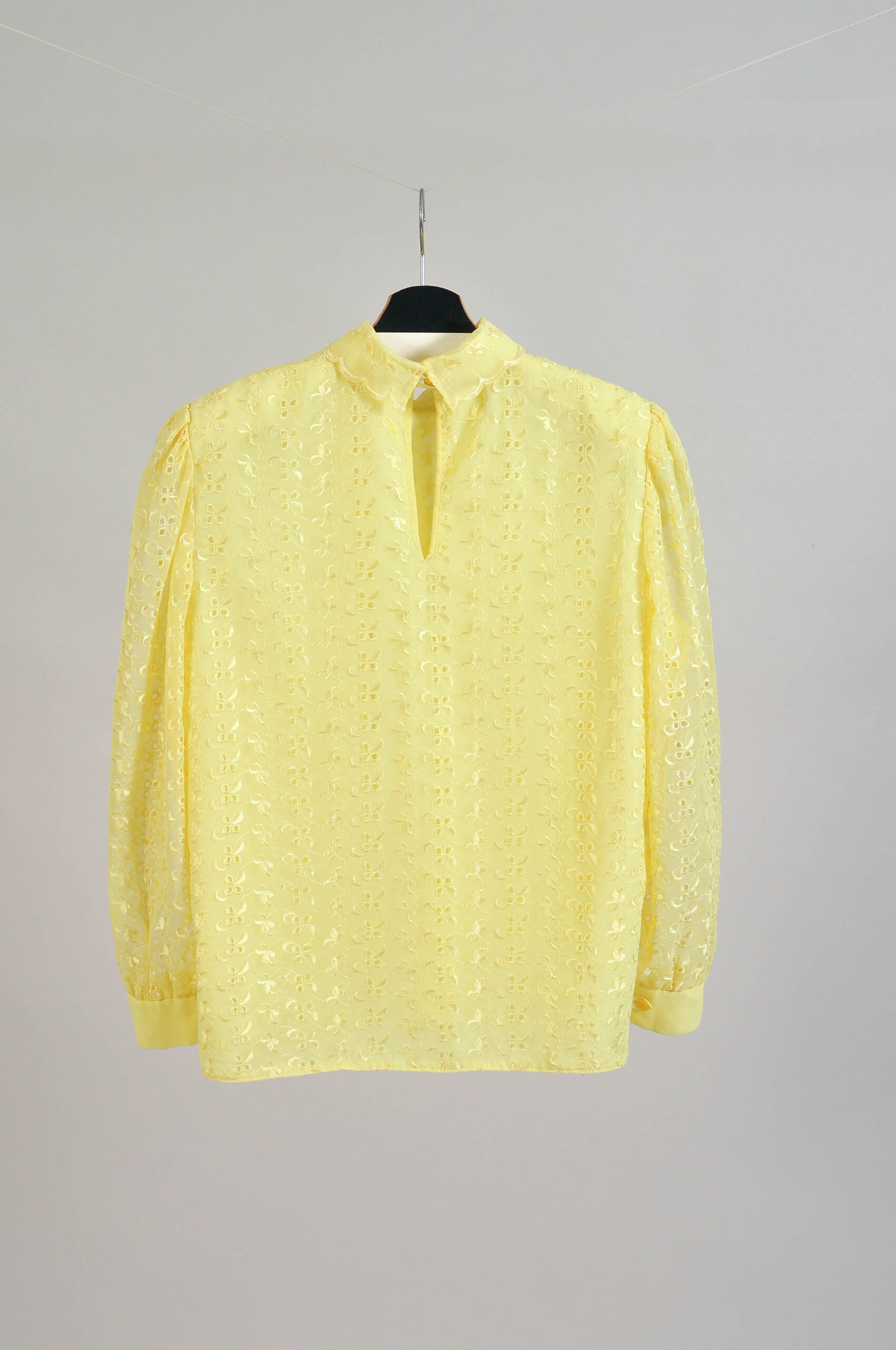 Vintage 80s Yellow Lace Blouse – M/L - Image 6