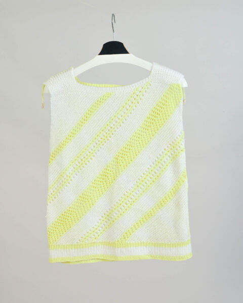 Vintage 90s Handmade Hand Knitted Top - M