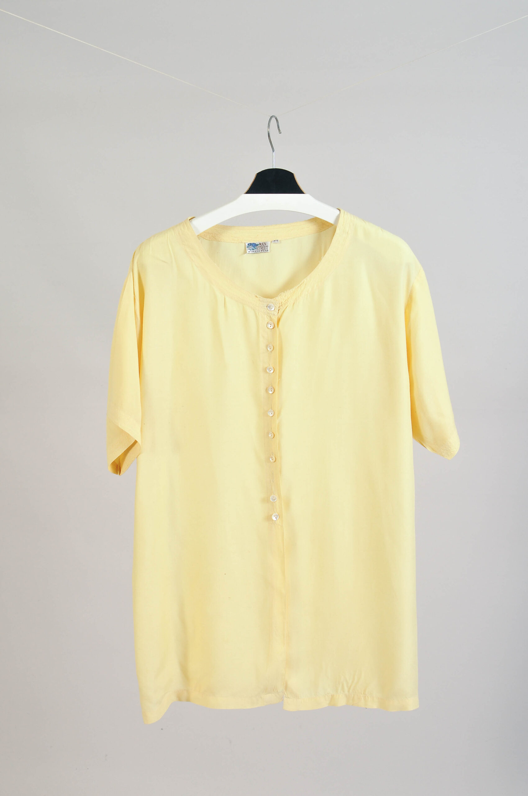 Vintage 90s Oversized Butter Yellow Blouse - 40