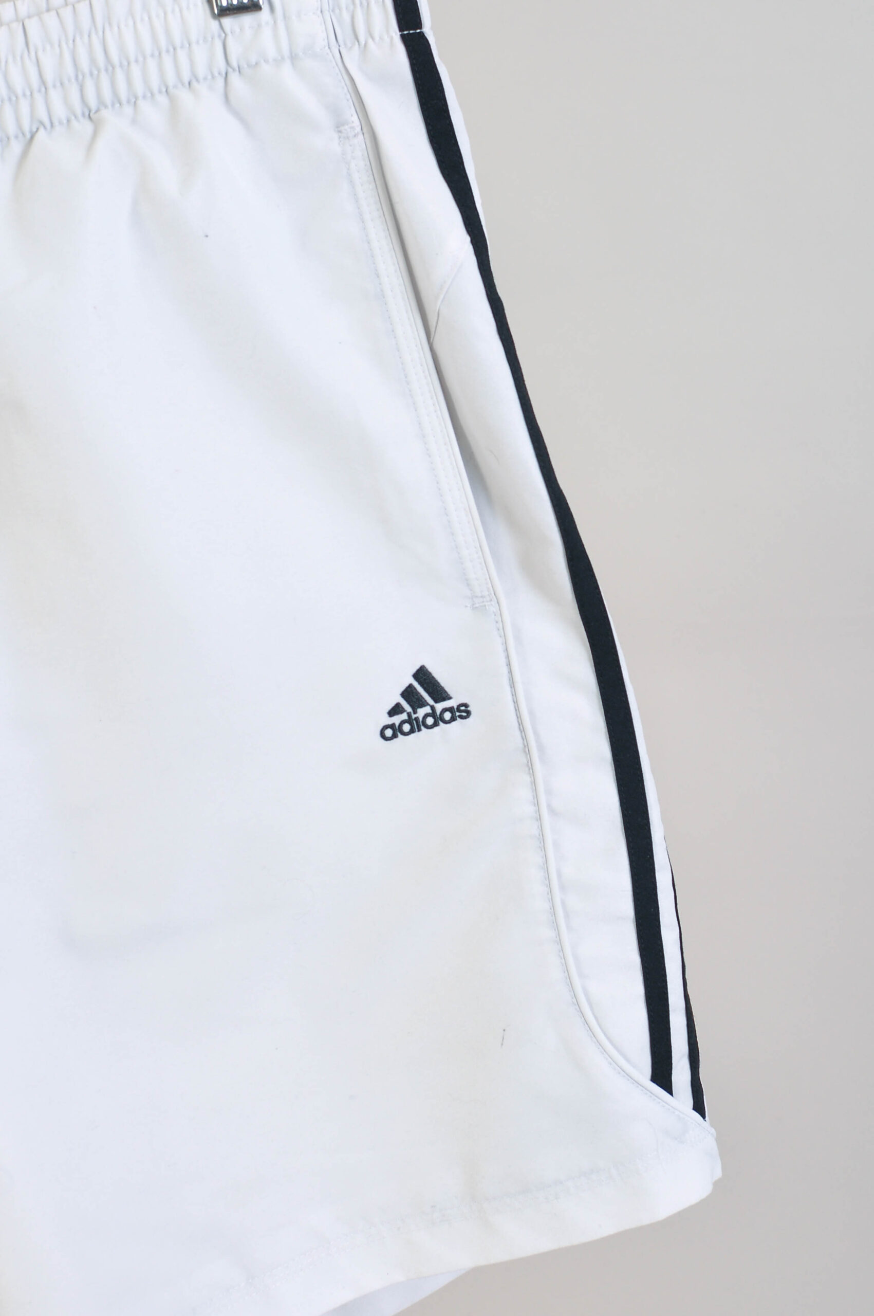 Vintage Y2K Adidas Shorts - L - Image 3