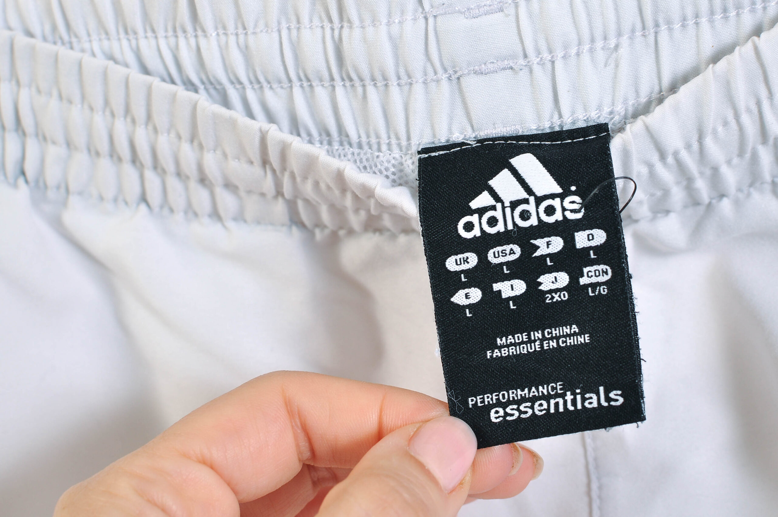 Vintage Y2K Adidas Shorts - L - Image 4