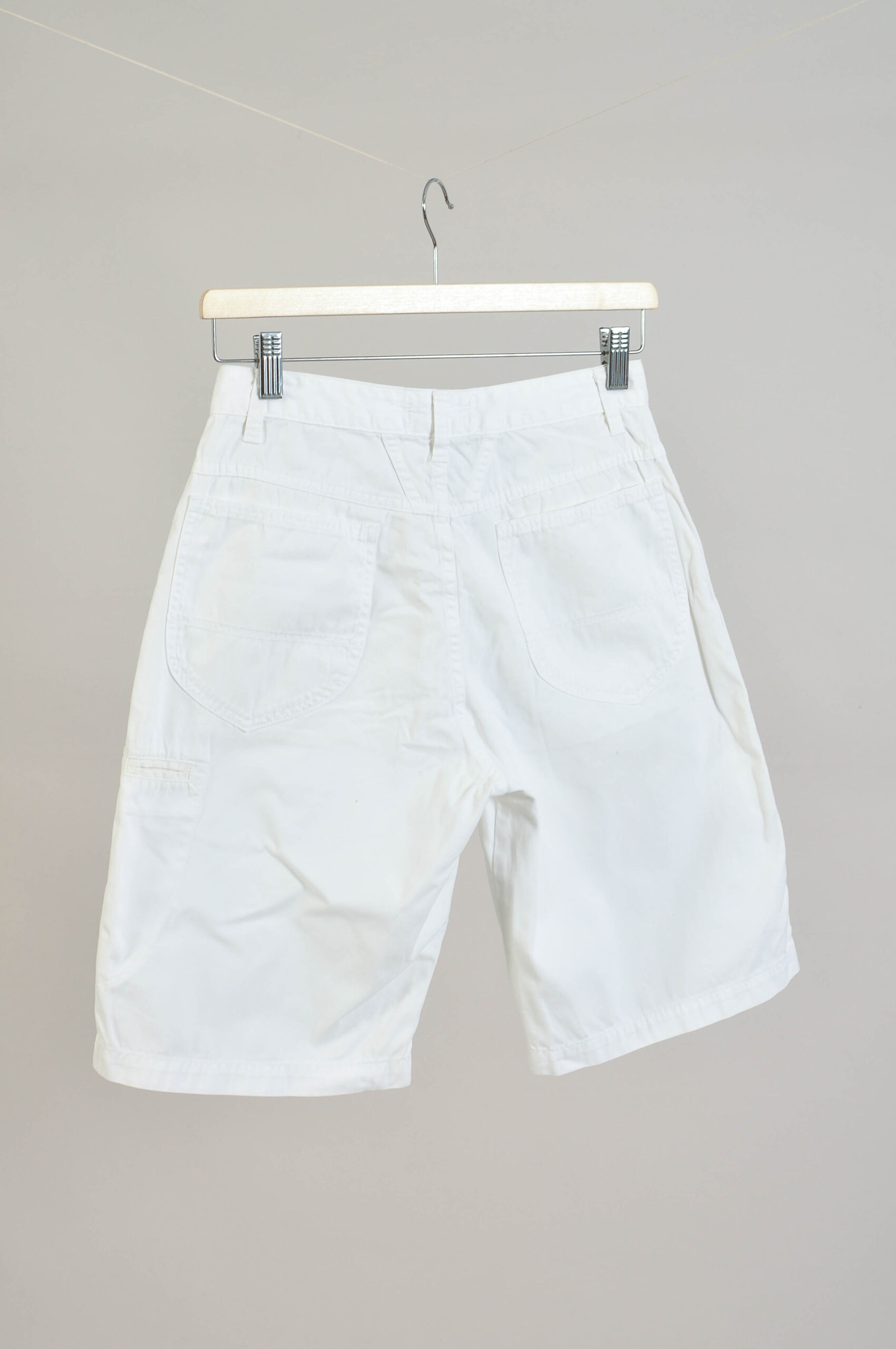 Vintage 90s White Knee Length Shorts - XS/S - Image 5