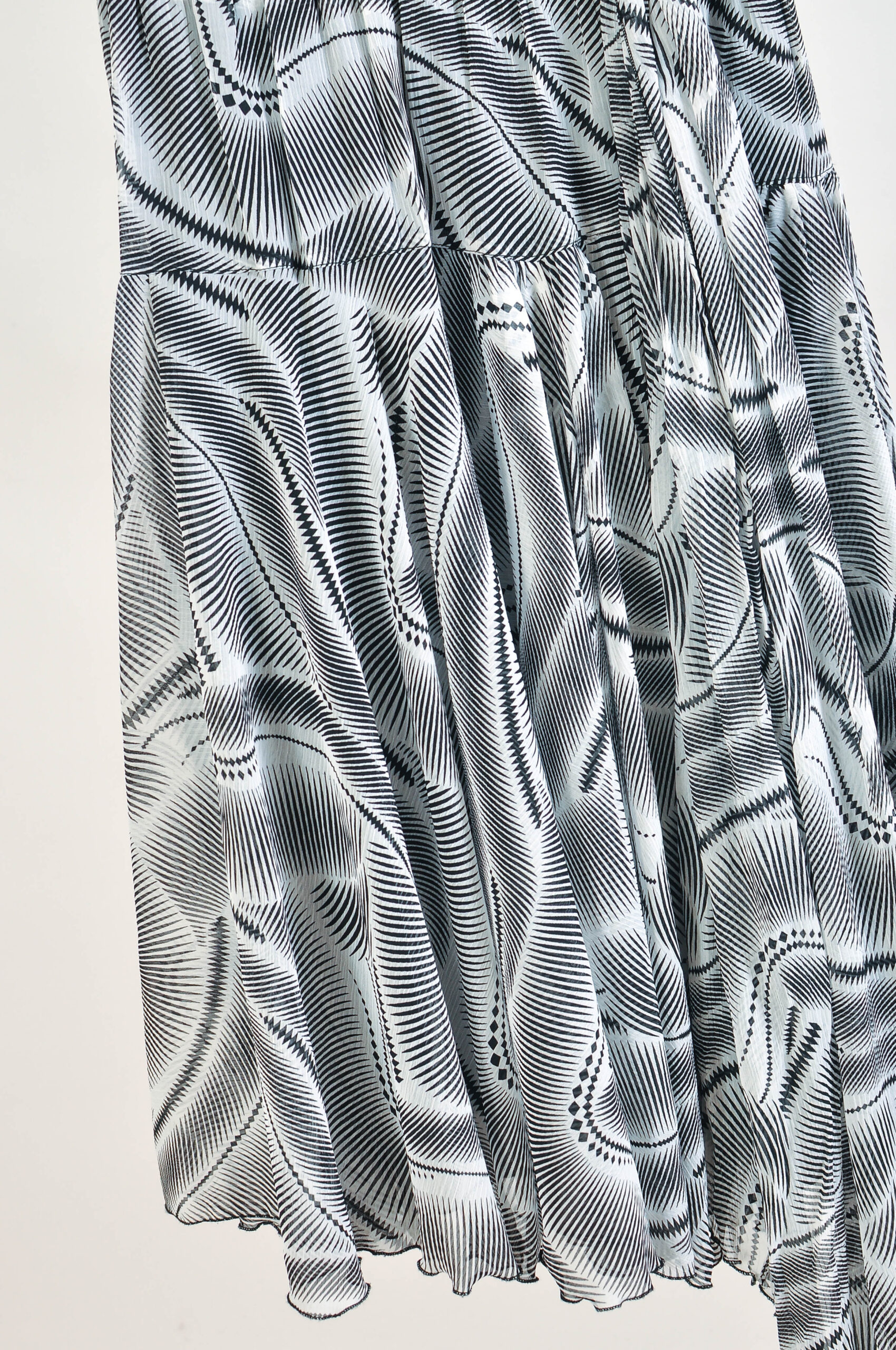 Vintage Y2K Midi Skirt - S/M - Image 3
