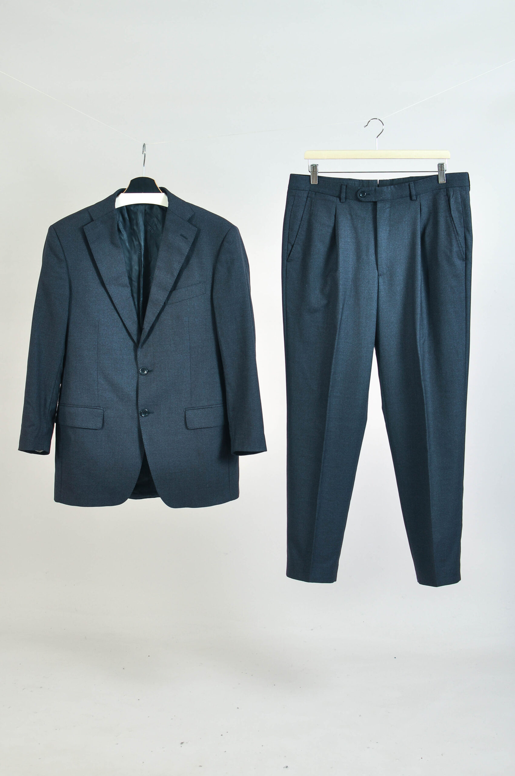 Vintage 00s Boggi Milano Navy Suit L/XL Size Cerruti Fabric