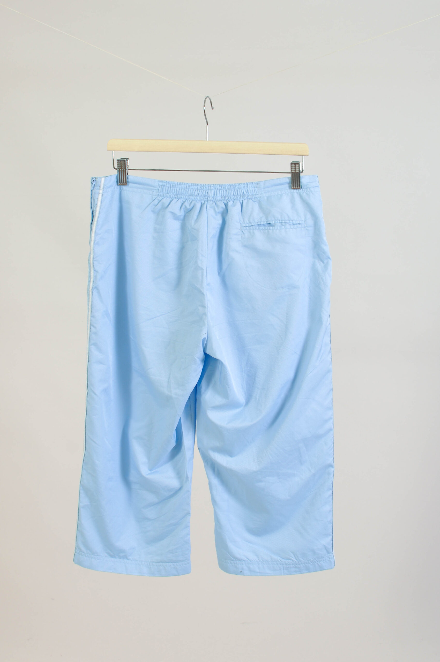 Vintage Y2K Adidas Capri Shorts - 40 - Image 4