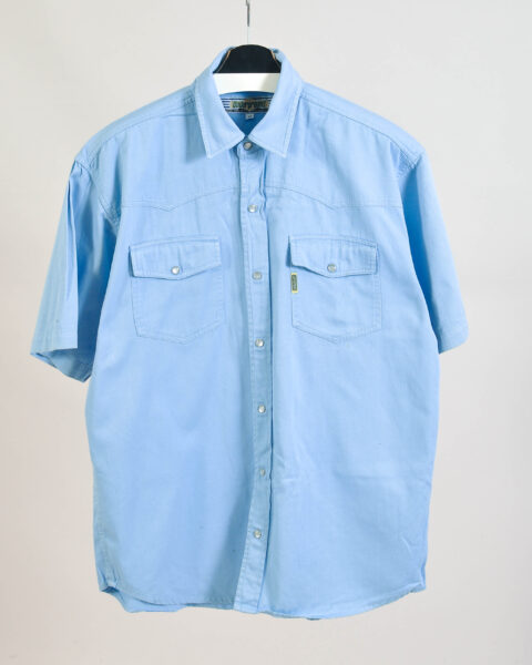 Vintage 90s Light Blue Short Sleeve Shirt - M