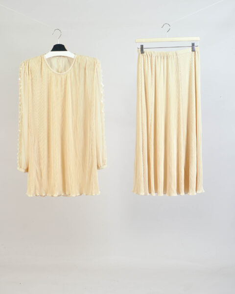 Vintage 80s Beige Retro Skirt Suit - L