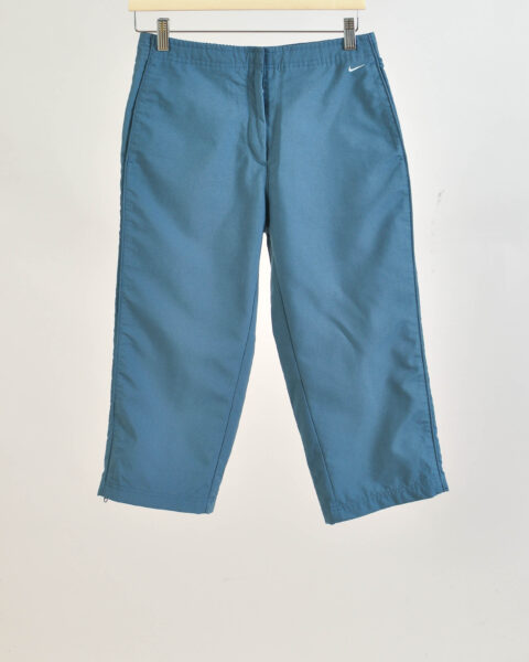 Vintage Y2K Nike Capri Shorts -  S